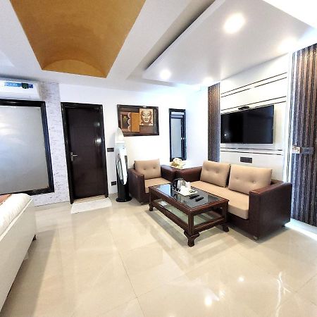 Hotel The Daanish Residency - Karol Bagh New Delhi Exterior photo