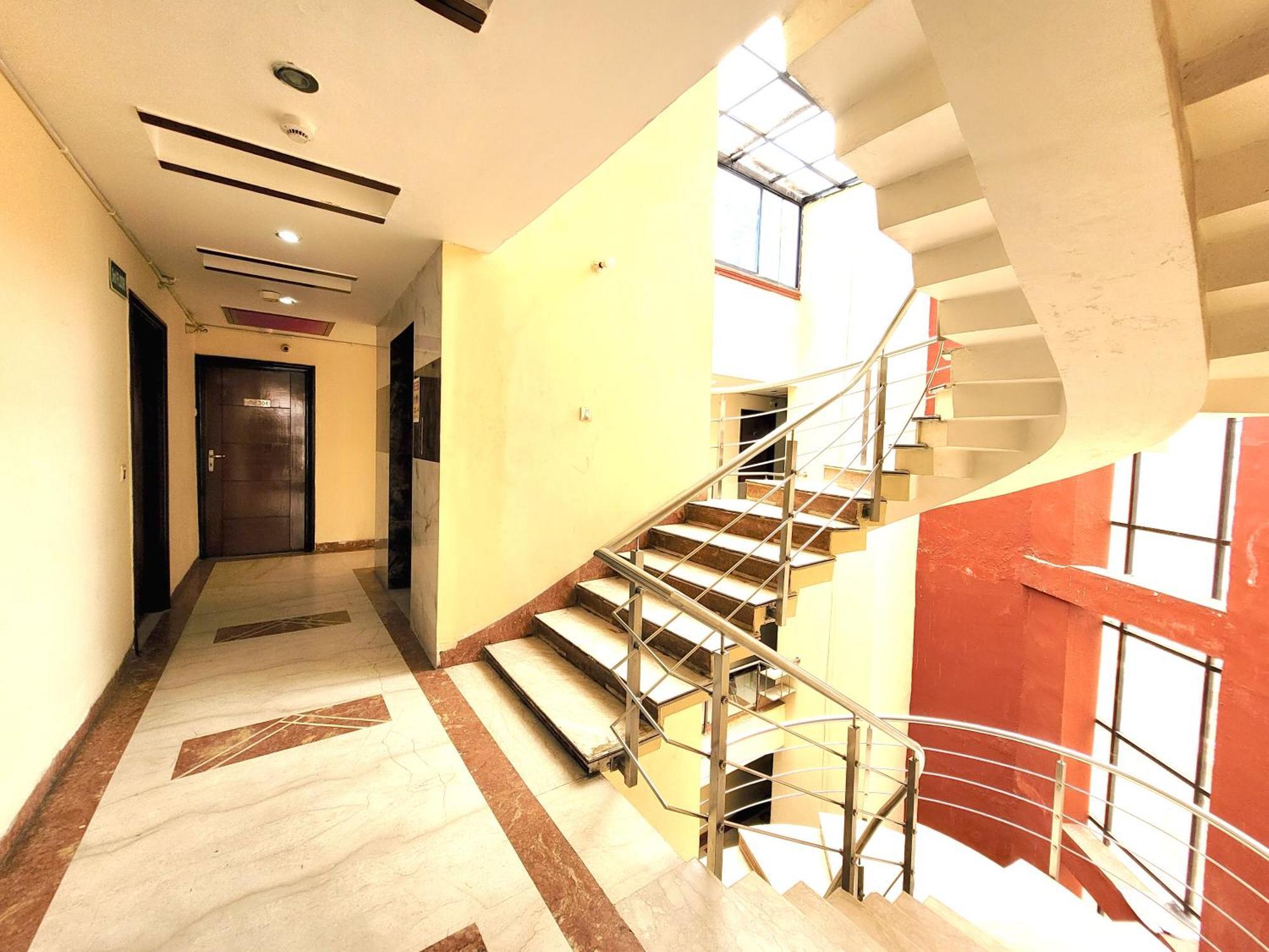 Hotel The Daanish Residency - Karol Bagh New Delhi Exterior photo